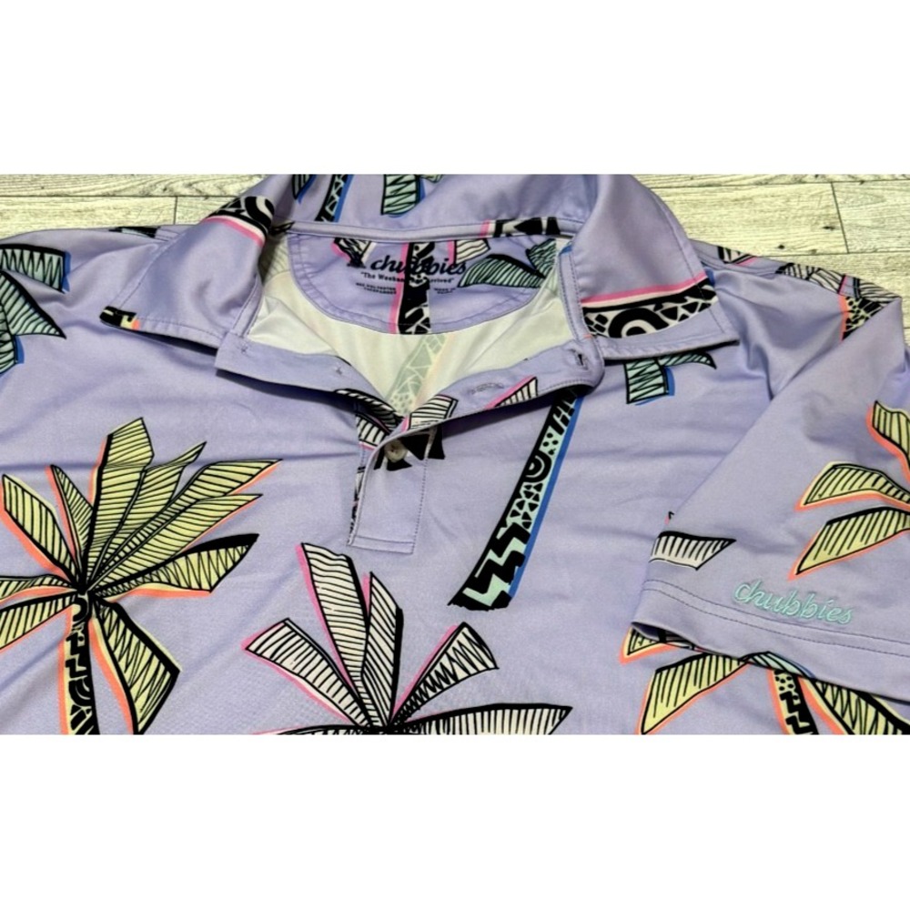 Chubbies Mens Purple Palm Tree Performance Golf Short Sleeve Polo Shirt MEDIUM